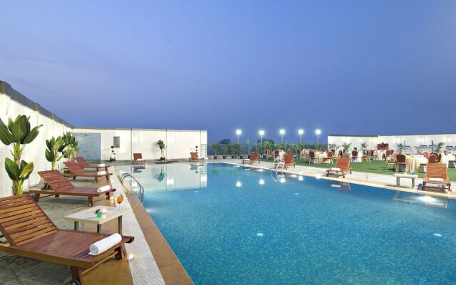 Mind Space Hotel Pimpri