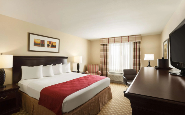 Comfort Inn & Suites Dothan Northside Plaza