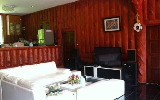 Baan Chuthamanee