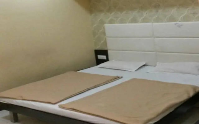Hotel Maruti Inn