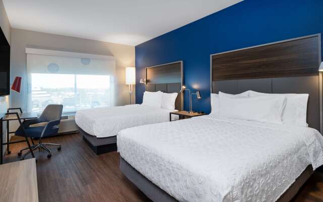 Tru by Hilton Naperville Chicago