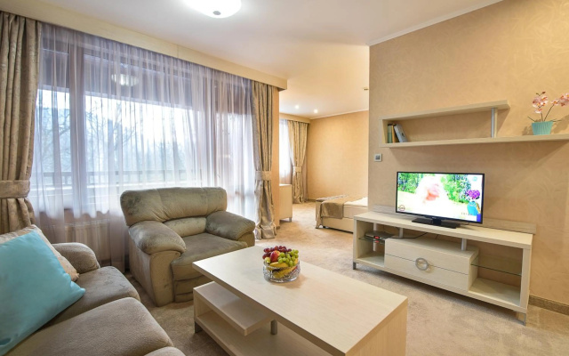 Hotel Armira