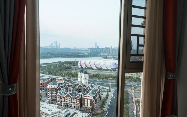 Locals Apartment Place 28