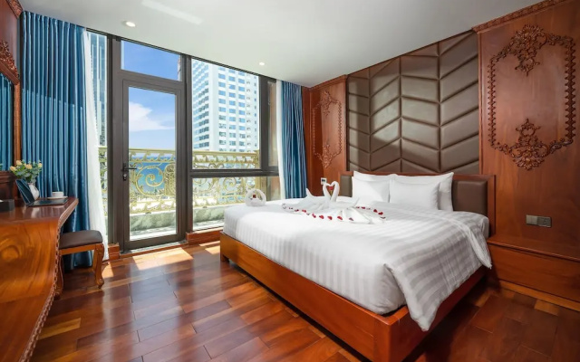 Monalisa Luxury Hotel