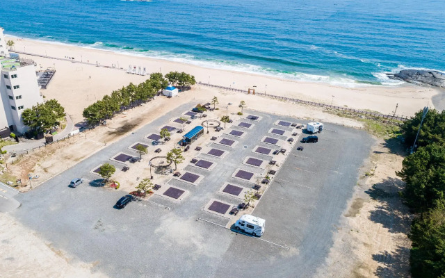 Kensington Resort Seorak Beach