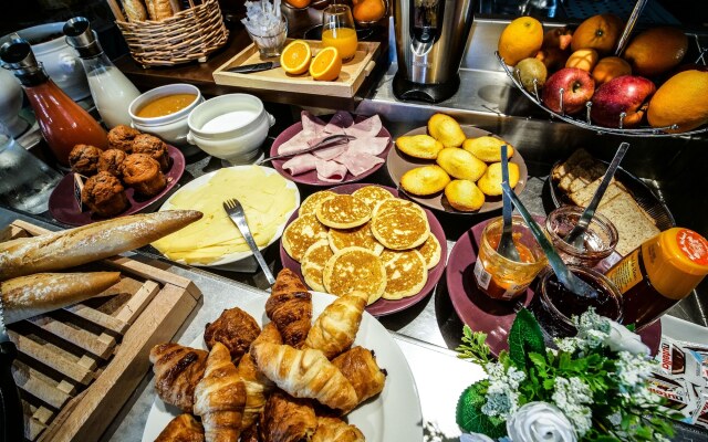 Hotel inn Design Resto Novo Sainte Luce sur Loire