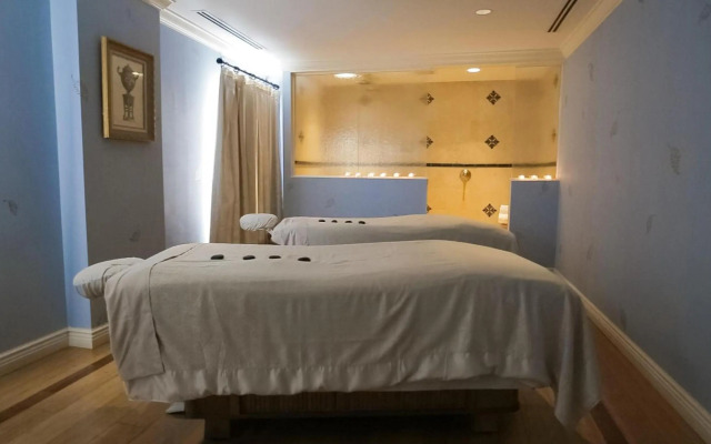 Delamar Greenwich Harbor