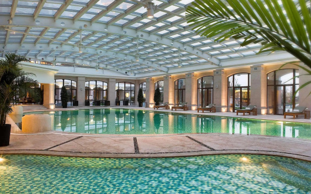 Hotel Shanghai Sheshan Oriental-Handwritten Collec