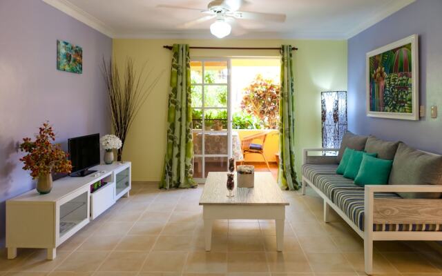 C102 Florisel - Your Tropical Beach Vacation!