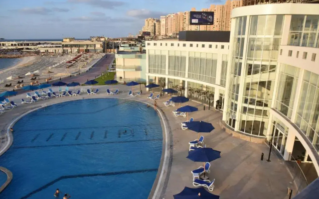 Golden jewel hotel