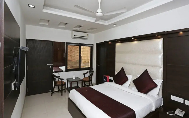 Diplomat Home Stay
