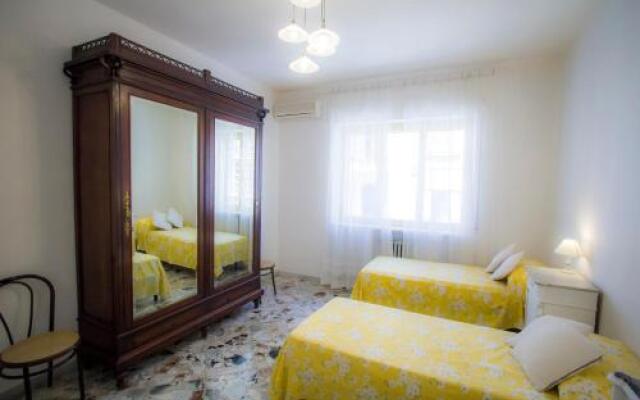 Bari Grand Central Apartment