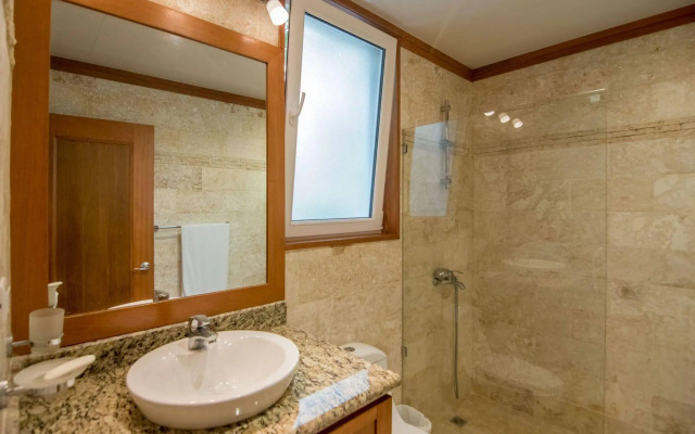 Hispaniola Beachfront Penthouse