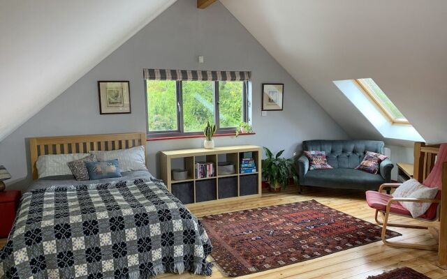 Dragon Orchard Retreat