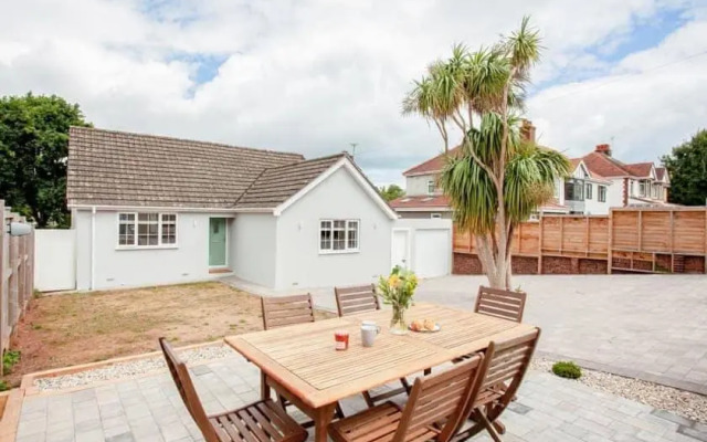 HONEYBROOK - Cosey detached home, modern, spacious