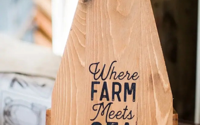 Fossil Beach Farm (Glamping)