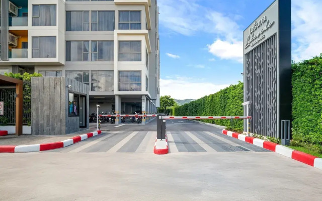 Laguna Lakeside Residences