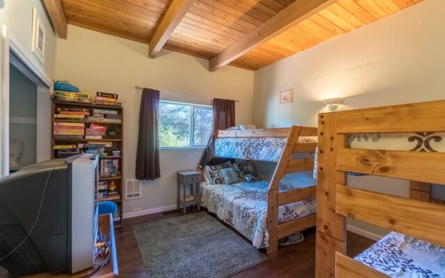 The Strand at Twin Rocks