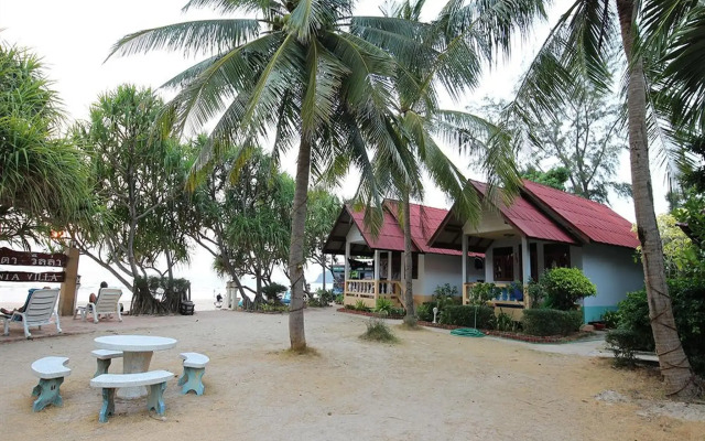 Lanta Villa Resort