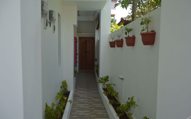 Askara Guest House - Hostel