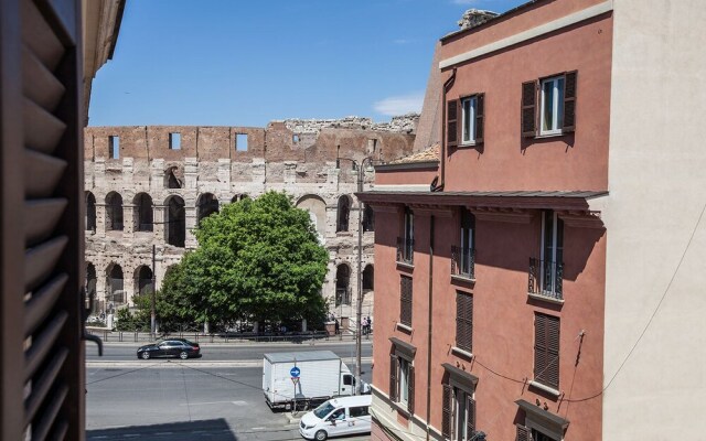 L'Aurora al Colosseo