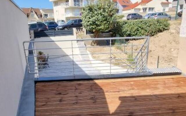 Jolie petite maison située à 150m de la plage