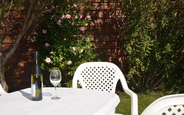 Castaway Holiday Apartments