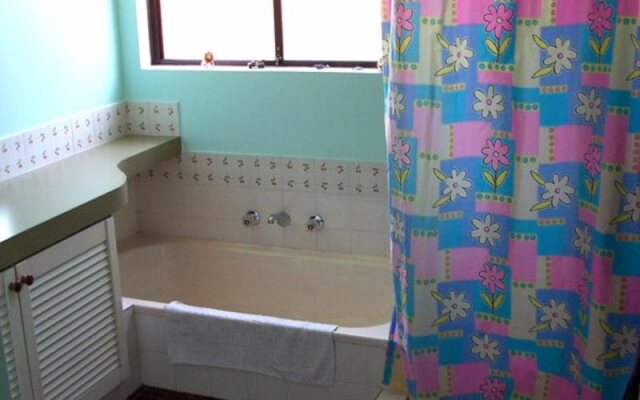 Fern Cove Bed and Breakfast