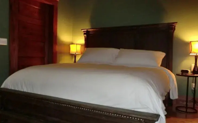 Lesmeister Guesthouse