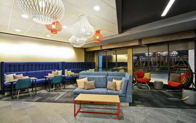 Tru by Hilton Huber Heights