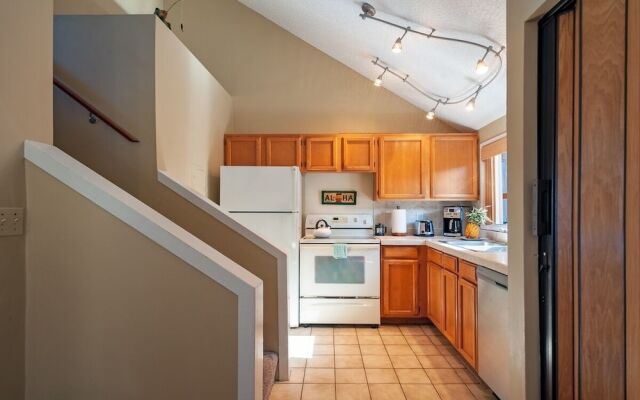 Sealodge D7 2 Bedroom Condo