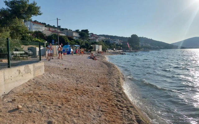 Peaceful & cozy Rest House, 80m from beach