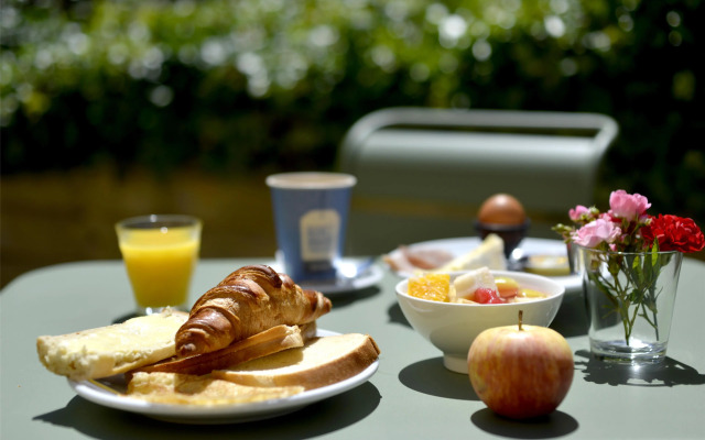 KYRIAD HONFLEUR - La Riviere Saint Sauveur