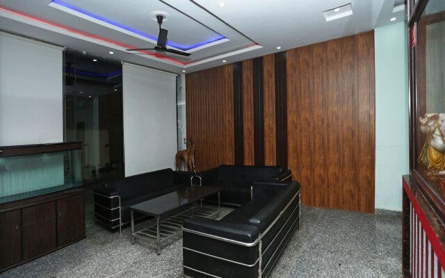 OYO 11556 Om Guest House Residency