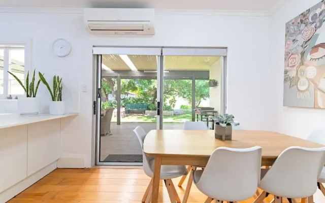 Charming 3BR Sandstone Haven