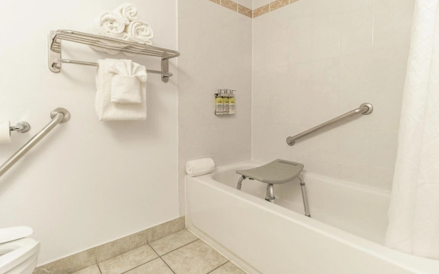 Hotel Saint-Laurent Montreal