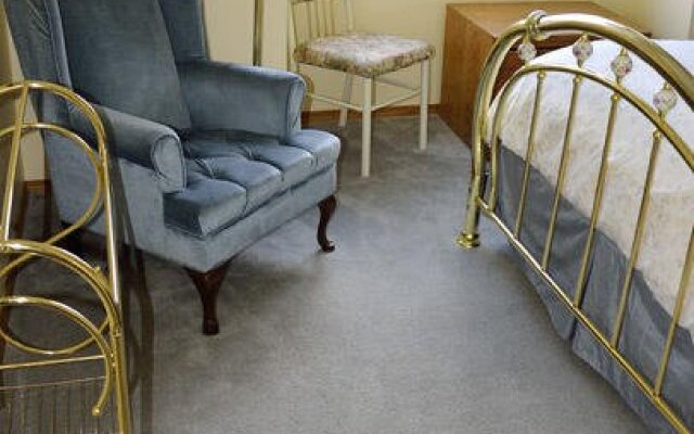 Gemstone Guest House and B&B