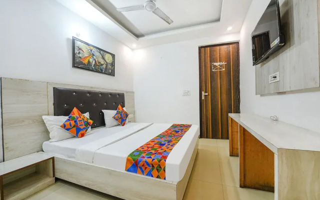 Fabhotel Glorify