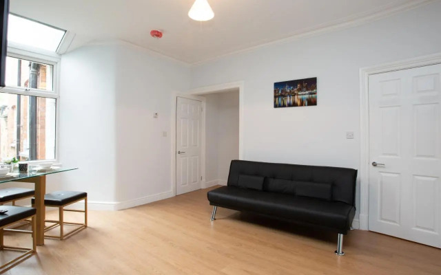 Townhouse @ 97 Ruskin Road Crewe