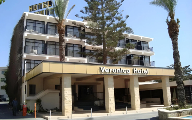 Hotel Veronica
