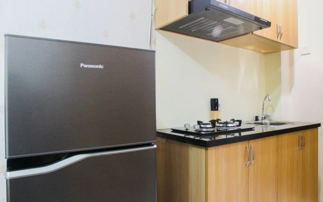 Homey Studio Tifolia Apartment