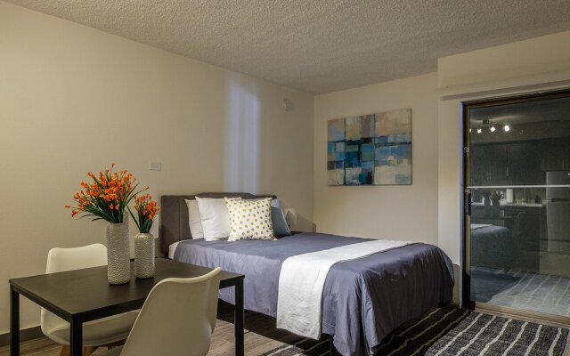 Studio Apt with WiFi by Frontdesk