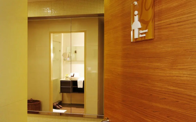 Miracle Transit Hotel