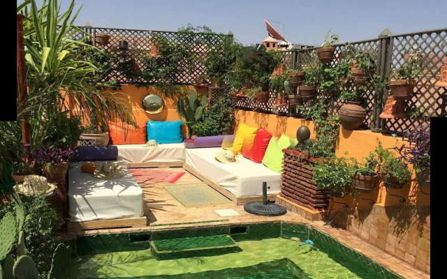 Riad CharCam - Adults Only