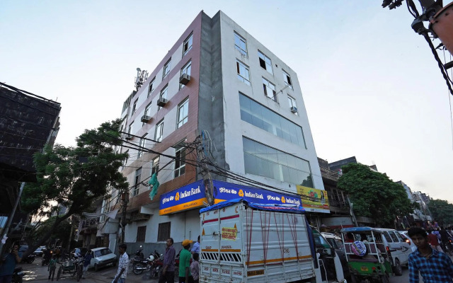 OYO 46441 Five Star Residency