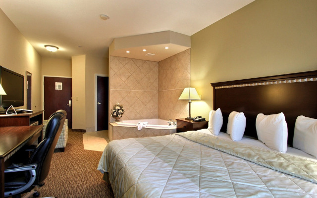 Magnolia Inn & Suites