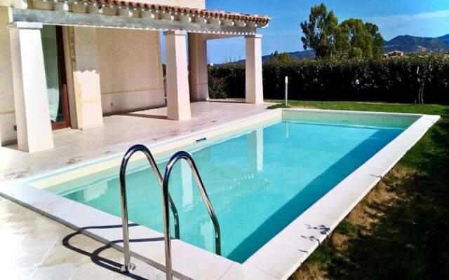 Santeodoro Exclusive House