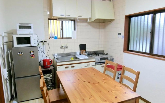 Sepia Court Inn – Kitchen – Urayasu