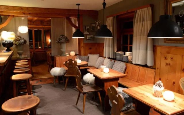 Hotel Le Grand Chalet Favre