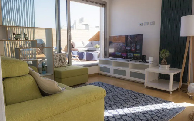 Immerse Yourself in an Idyllic Situation
